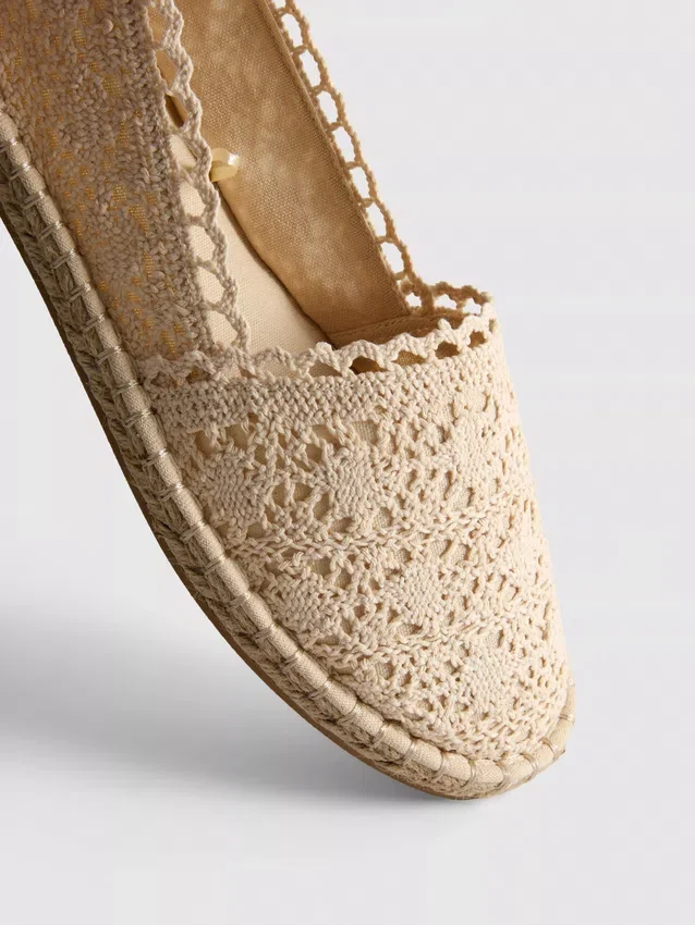 Espadrillas con cordones