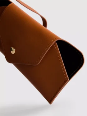 Estuche para gafas de sol de imitación de cuero