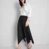 Falda midi con dobladillo en forma de pañuelo
