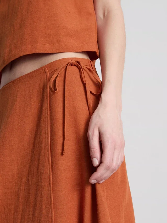 Falda midi de mezcla de algodón con lazo lateral