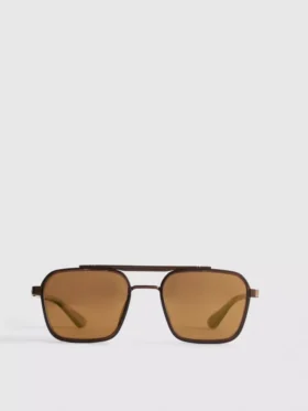 Gafas de sol con montura cuadrada