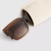 Gafas de sol con montura cuadrada