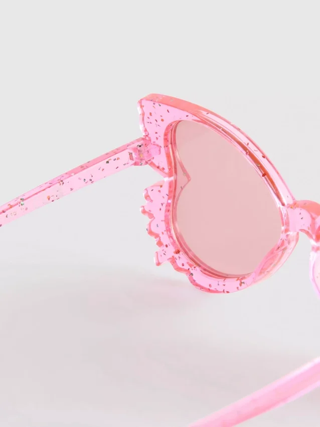 Gafas de sol con montura de mariposa