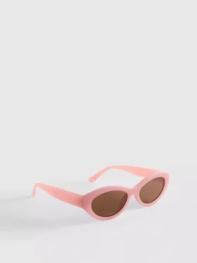 Gafas de sol con montura ovalada