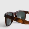 Gafas de sol con montura rectangular