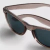 Gafas de sol con montura rectangular