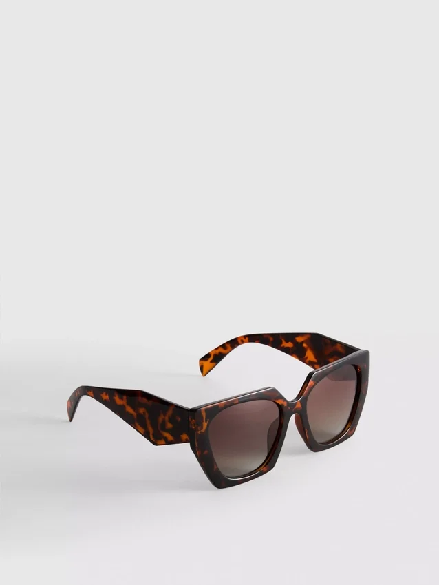 Gafas de sol cuadradas angulares