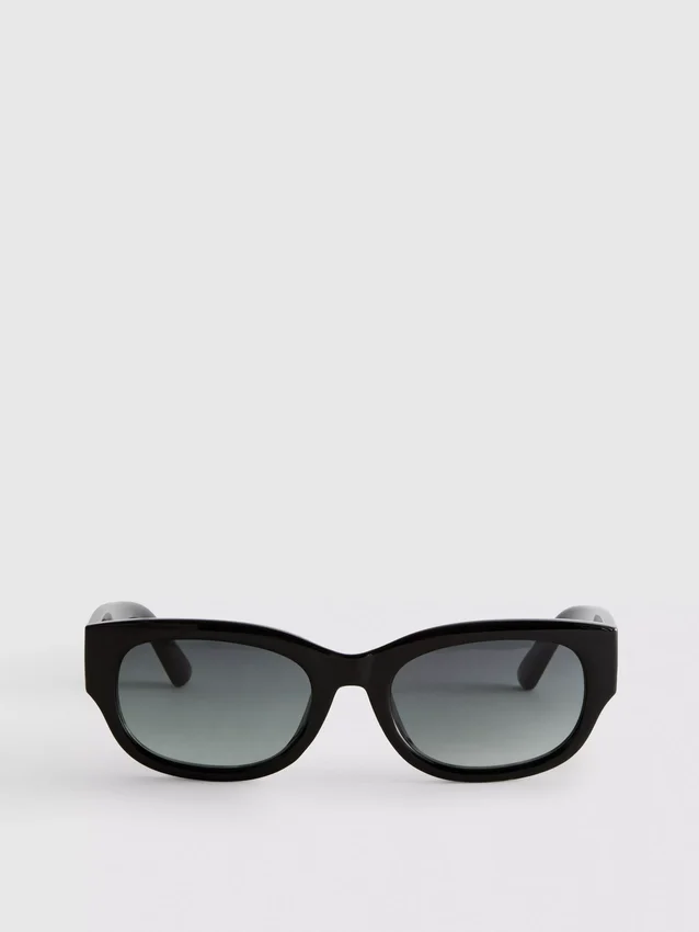 Gafas de sol cuadradas de diseño voluminoso