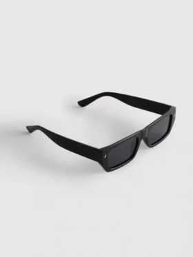 Gafas de sol delgadas con montura rectangular