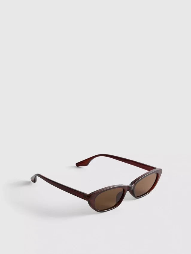 Gafas de sol delgadas estilo ojo de gato