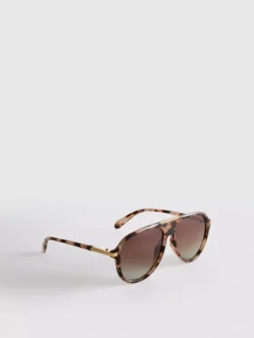 Gafas de sol estilo aviador con ribete metálico