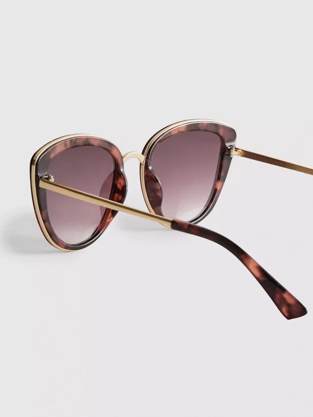 Gafas de sol estilo ojo de gato