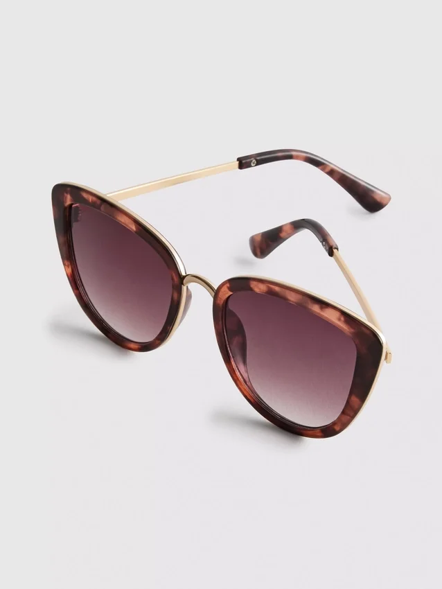 Gafas de sol estilo ojo de gato