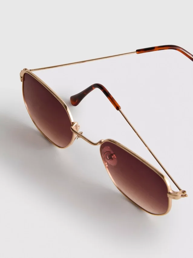 Gafas de sol hexagonales