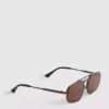 Gafas de sol metálicas con diseño geométrico