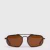 Gafas de sol metálicas con diseño geométrico