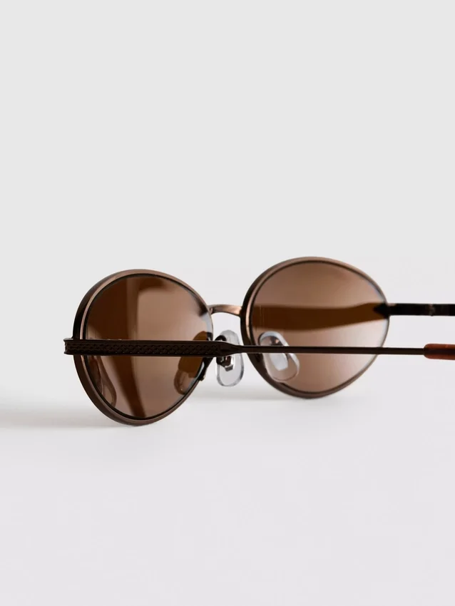 Gafas de sol ovaladas con cristales tintados estilo de los 90