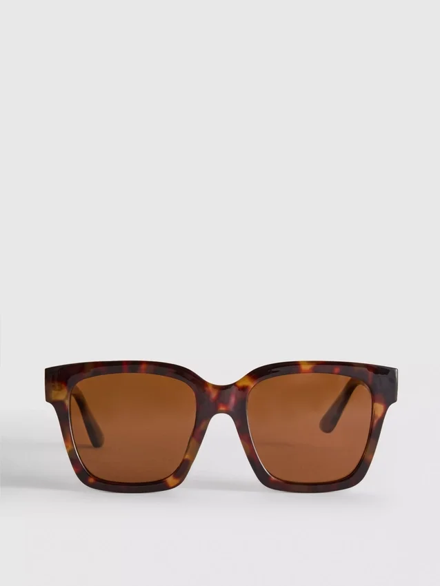 Gafas de sol oversize estilo ojo de gato