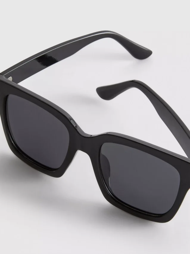 Gafas de sol oversize estilo ojo de gato