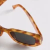 Gafas de sol rectangulares con diseño de carey