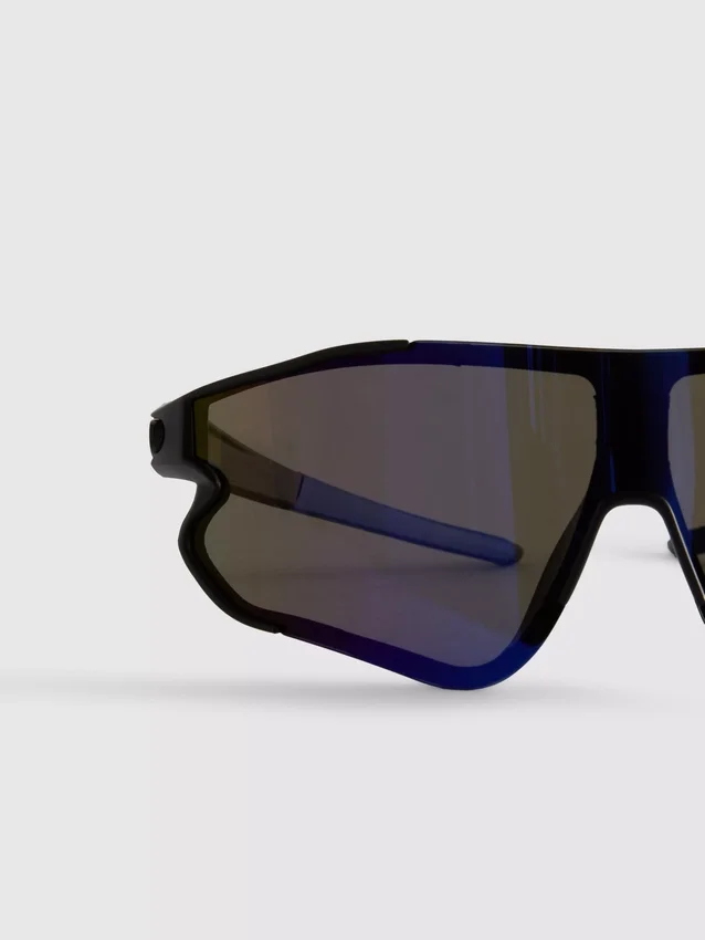 Gafas de sol tipo escudo