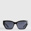 Gafas de sol tipo «ojo de gato» con tachuelas