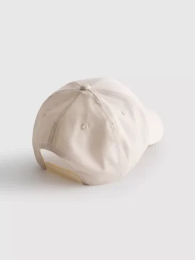 Gorra de béisbol con bloques de color