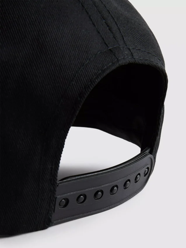 Gorra de béisbol con bloques de color