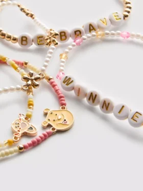 Juego de 5 pulseras con dijes de Disney de Winnie the Pooh