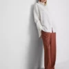 La camisa clásica de lino de The Edit