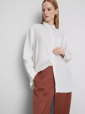 La camisa clásica de lino de The Edit