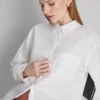 La camisa clásica de lino de The Edit