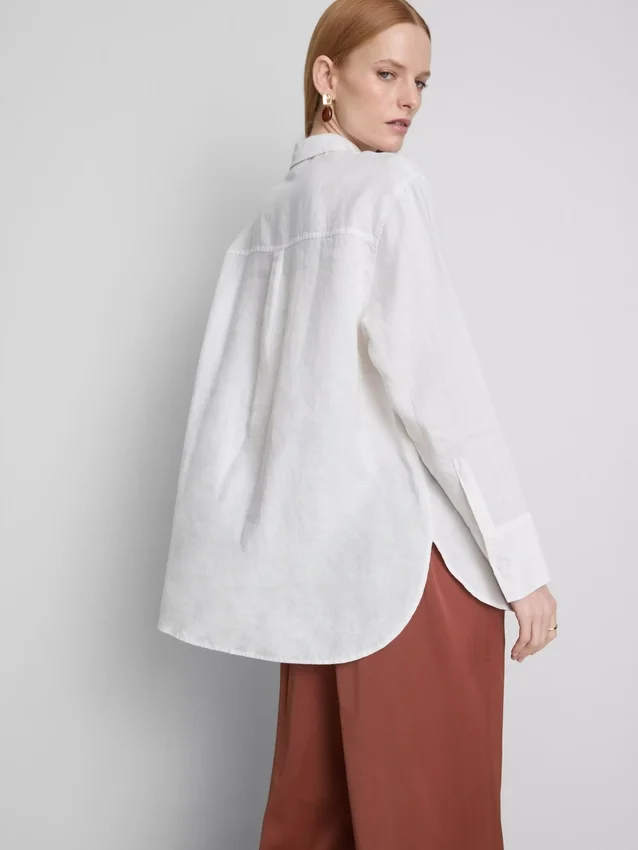 La camisa clásica de lino de The Edit