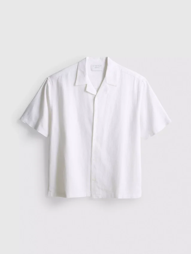 La camisa de mezcla de lino de estilo relajado de The Edit