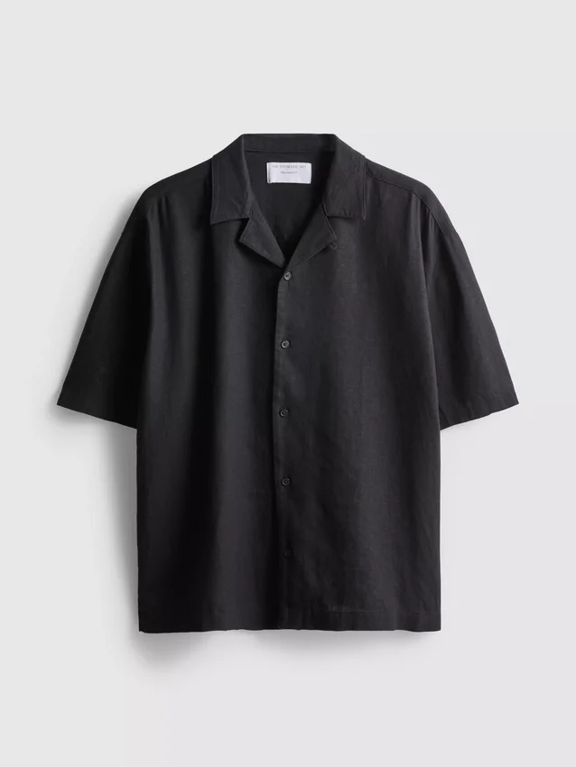 La camisa de mezcla de lino de estilo relajado de The Edit