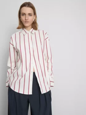 La camisa de popelín a rayas con alto contenido de algodón de The Edit