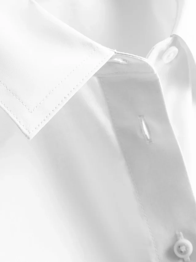 La camisa definitiva de popelín de algodón