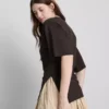 La camiseta asimétrica fruncida de The Edit