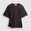 La camiseta asimétrica fruncida de The Edit