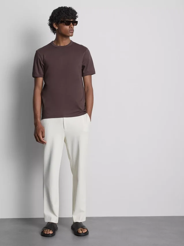 La camiseta de algodón de corte ajustado «The Edit»