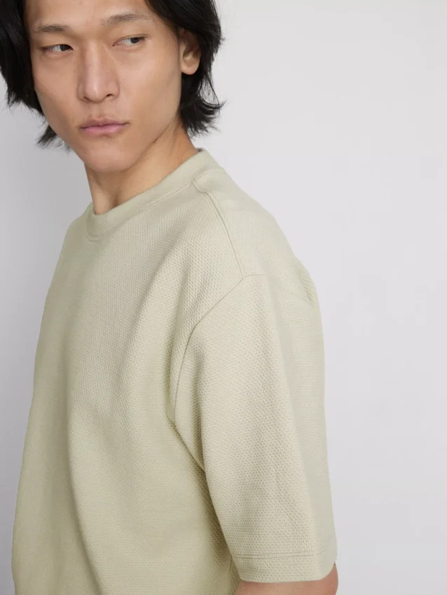 La camiseta de algodón texturizado de The Edit