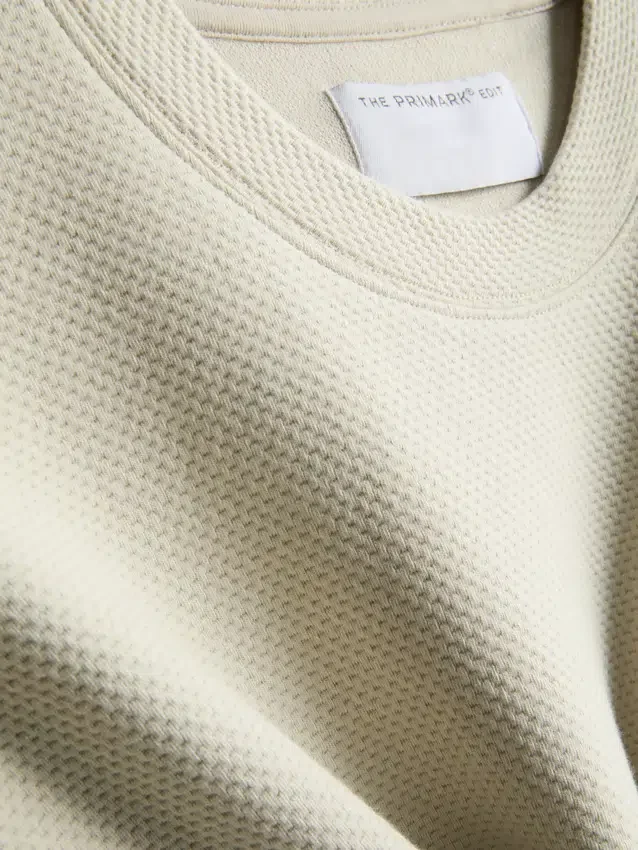 La camiseta de algodón texturizado de The Edit