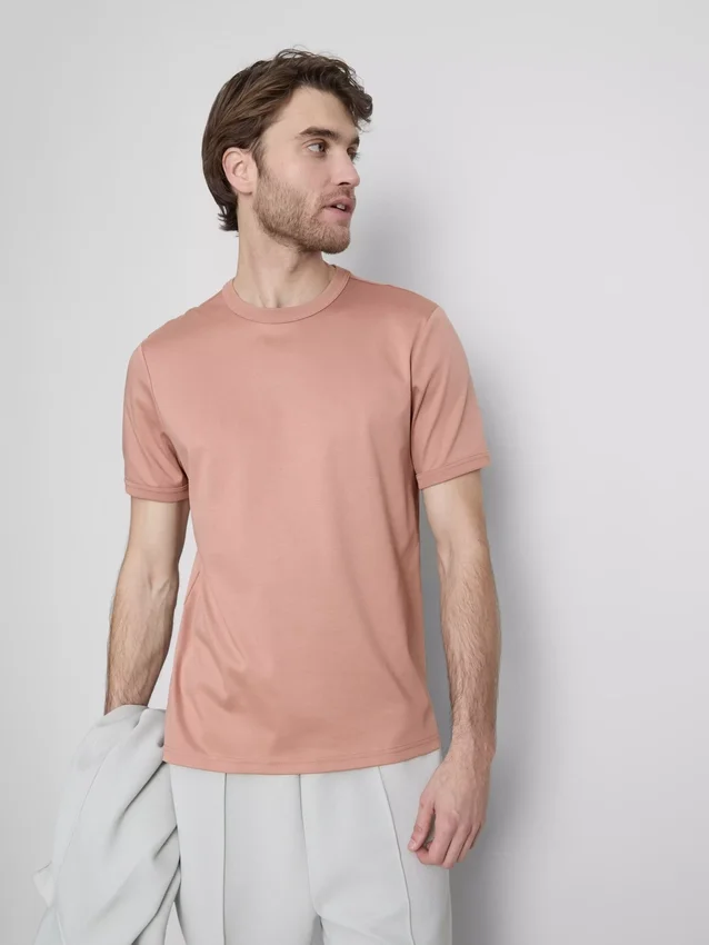 La camiseta slim fit mercerizada de The Edit