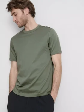La camiseta slim fit mercerizada de The Edit