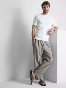 La camiseta slim fit mercerizada de The Edit