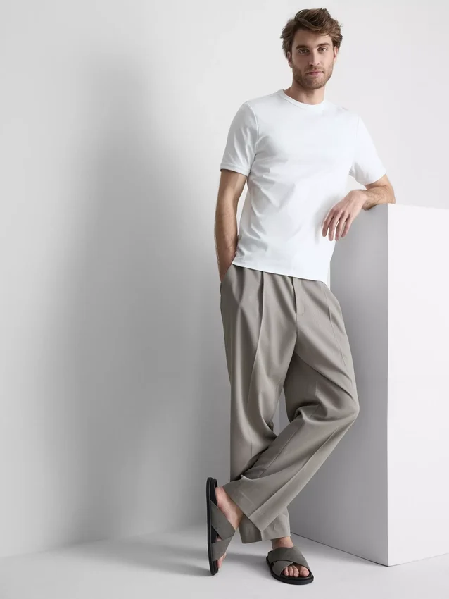 La camiseta slim fit mercerizada de The Edit