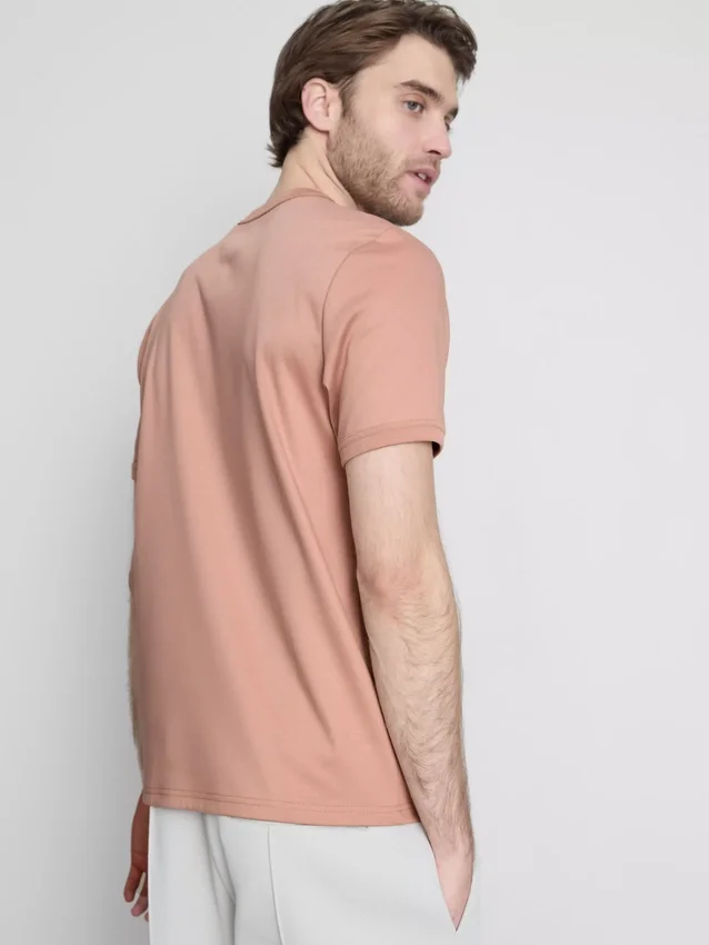 La camiseta slim fit mercerizada de The Edit