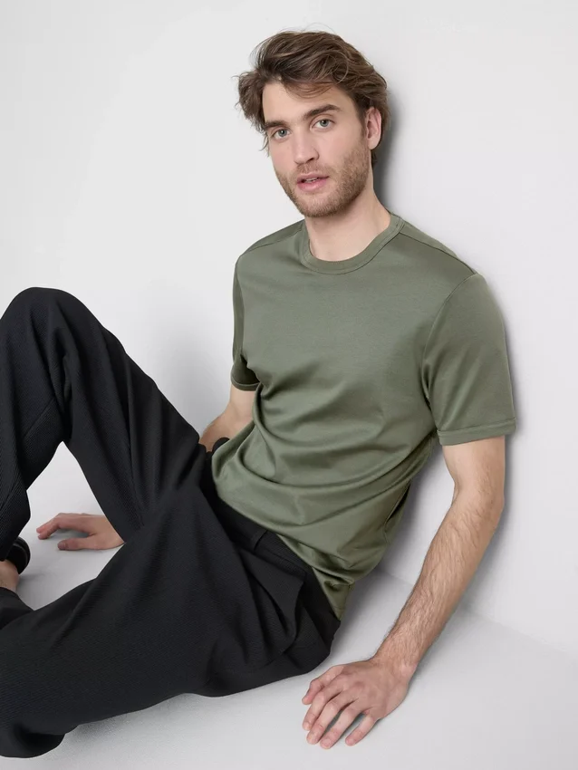 La camiseta slim fit mercerizada de The Edit