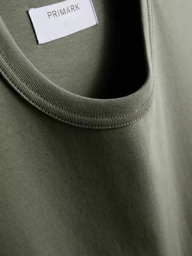 La camiseta slim fit mercerizada de The Edit