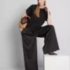 La camiseta «The Edit» con detalle de costura